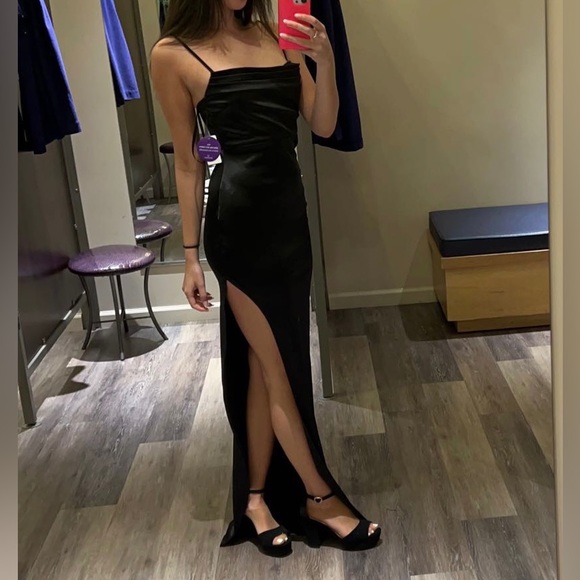 Windsor Dresses & Skirts - Windsor Black Dress